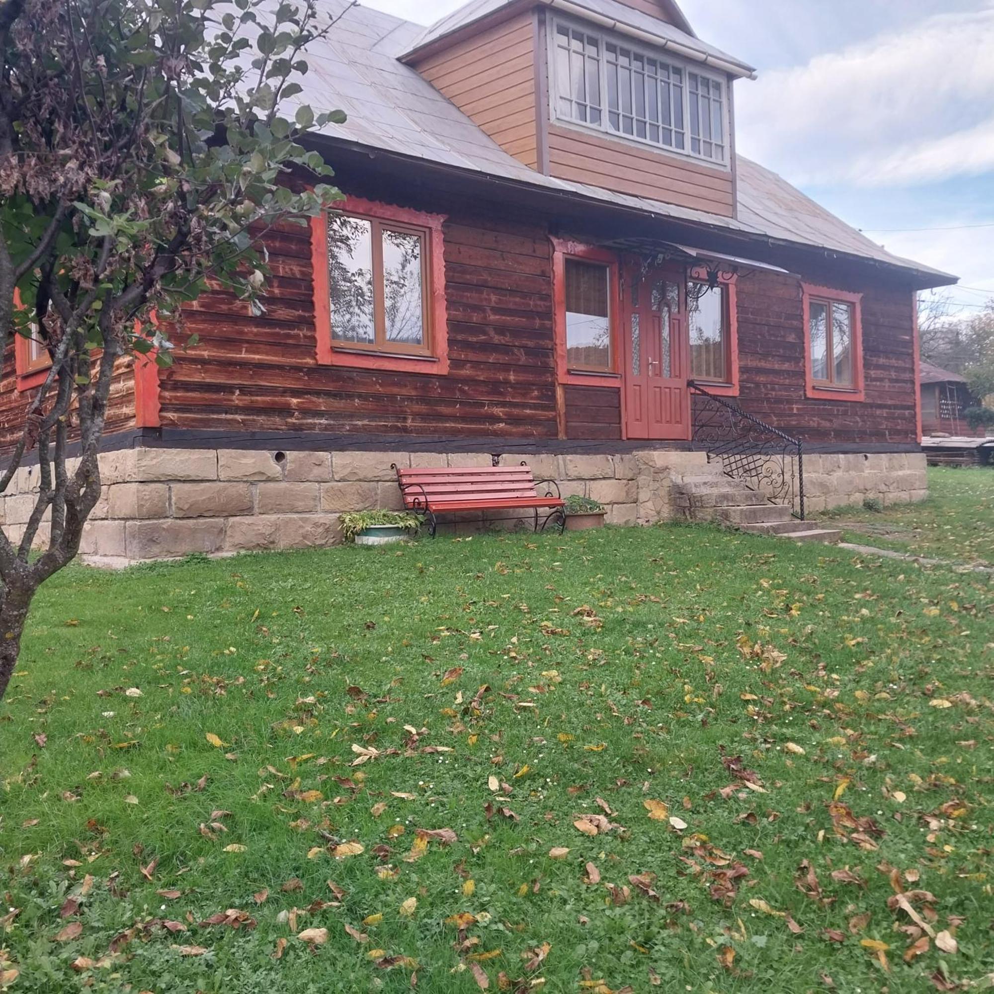 Затишний Дім Vila Yaremche Exterior foto
